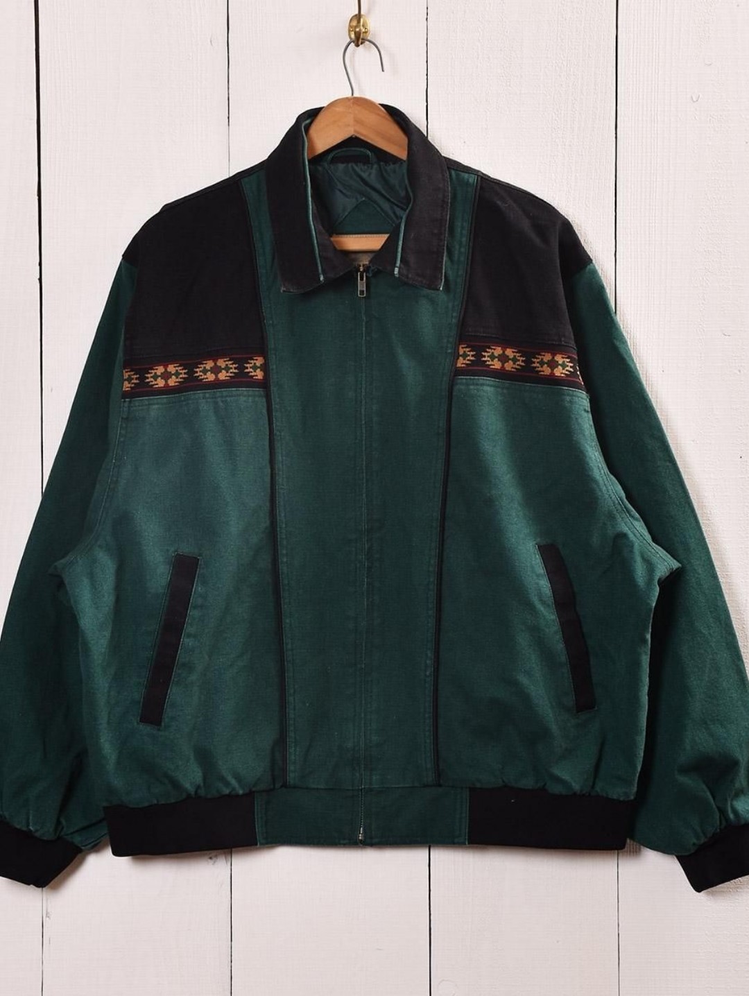 90s Canyon Guide Outfitters Green Canvas Jacket In A Men’s Size 2xl.Fits Like Xl